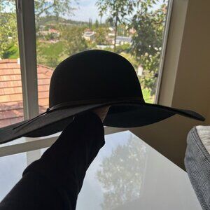 A.NEW DAY Wide Brim Wool Floppy Hat NWT